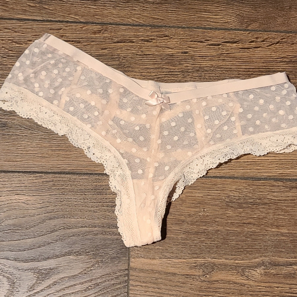 VS Cheeky Undies